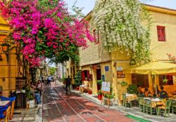 More Greece Πλάκα, η ωραία των Αθηνών! | Plaka, the beauty of Athens!